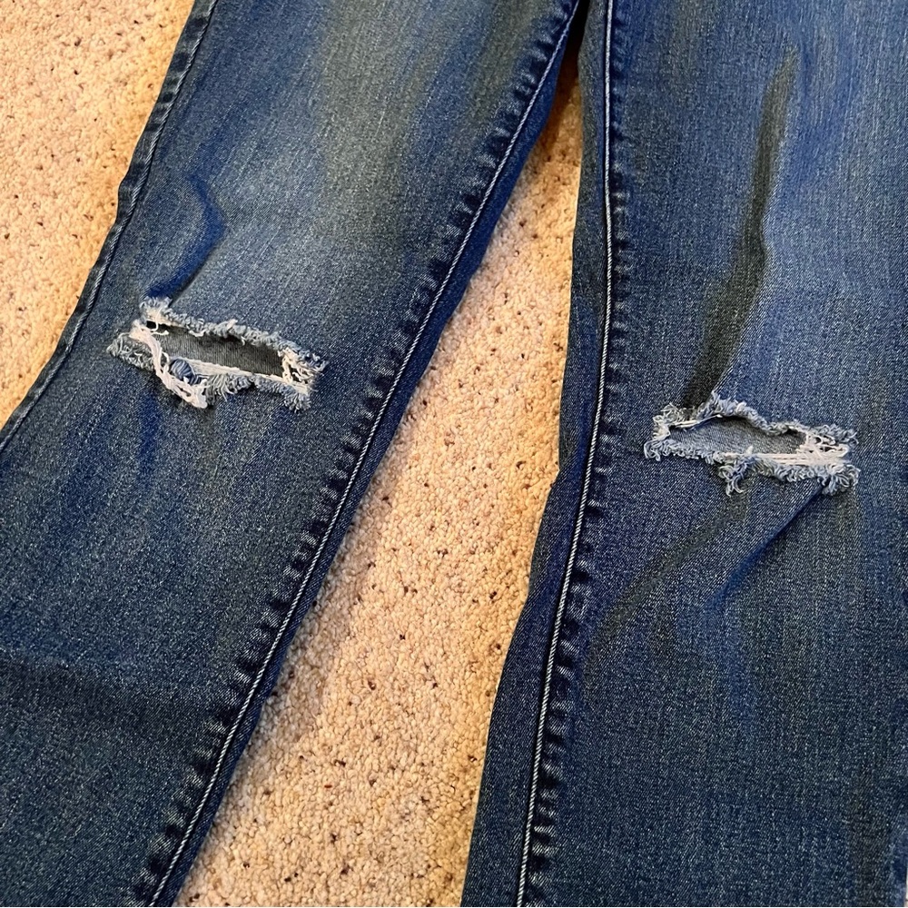 💙Universal Thread jeans - Picture 3 of 8